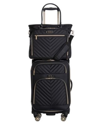 Kenneth Cole Reaction
