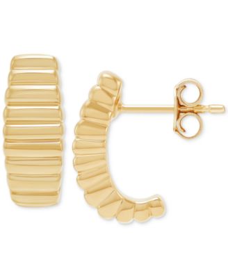 Macy's - Polished Ribbed C-Design Small Hoop Earrings in 14K Gold, 59"