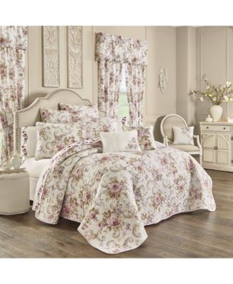 Royal Court - Chambord Lavender King 4pc. Quilt Set