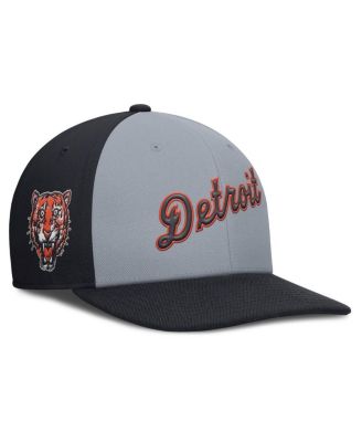 Nike - Men's Gray/Navy Detroit Tigers Pro Performance Snapback Hat