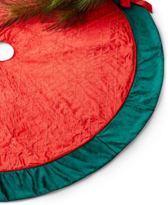 Holiday Lane - Red Center with Green Border Tree Skirt